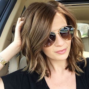 美发型不求人 拯救扁塌头发让你美翻天！