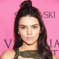 让5个清凉的明星同款发型 陪你唯美过夏天