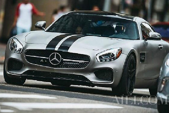 奔驰AMG GTS