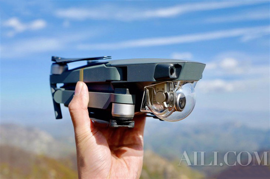 最in数码-极品玩物:大疆御Mavic Pro