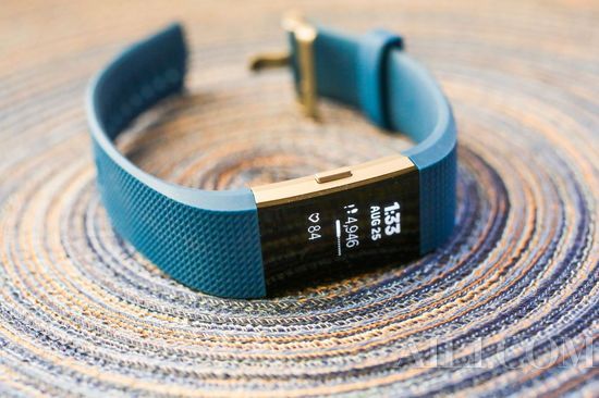 最in数码-家居生活:Fitbit Charge 2