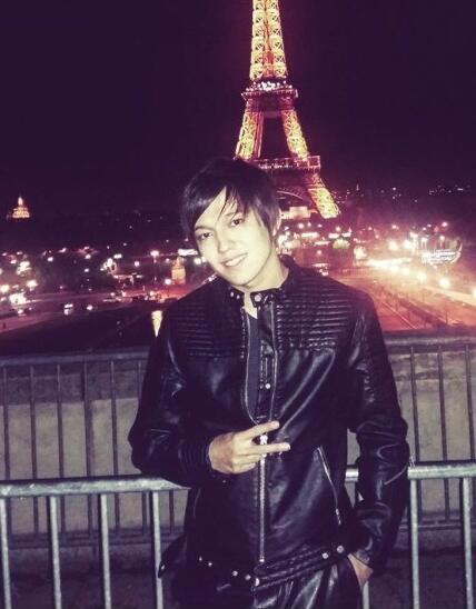 迪玛希海量美图洗洗眼 《歌手》进口小哥哥帅翻