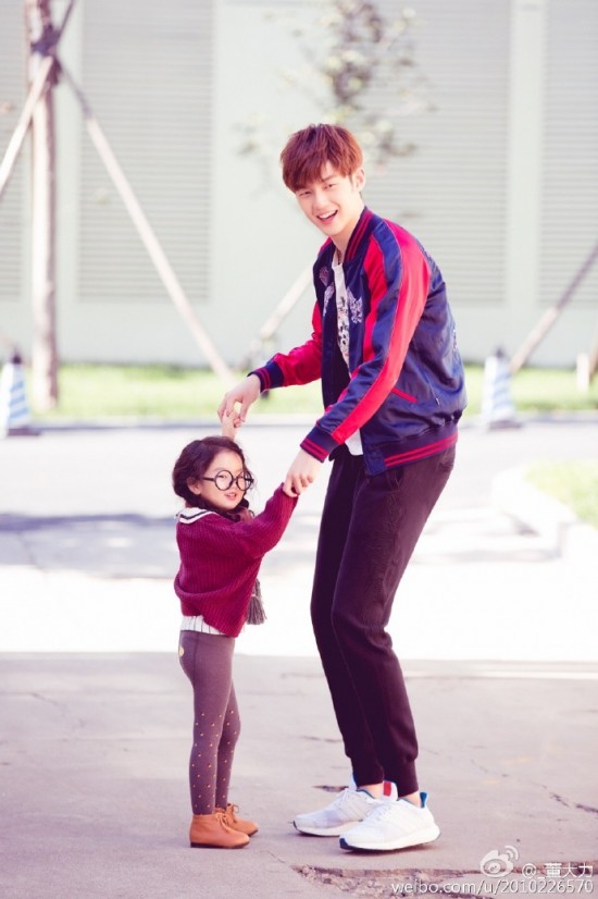 《爸爸4》奔着森碗去的，却被董力阿拉蕾圈粉