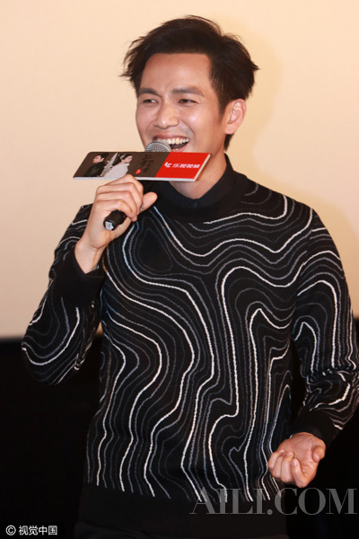 血槽已空！42岁钟汉良卖萌撒娇诠释逆生长