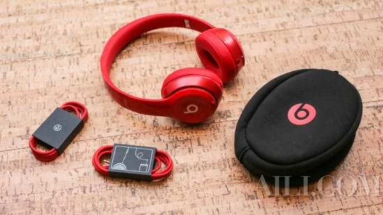时尚流行元素：Beats Solo 2