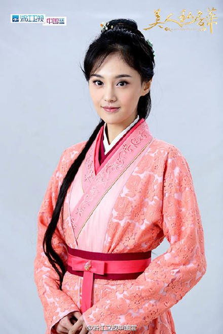 不要再吐槽郑爽变脸演技差了，《美人私房菜》毕竟是三年前的剧