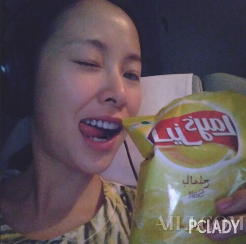 陈乔恩keep少女感全靠吃睾丸？还把江一燕给带坏了