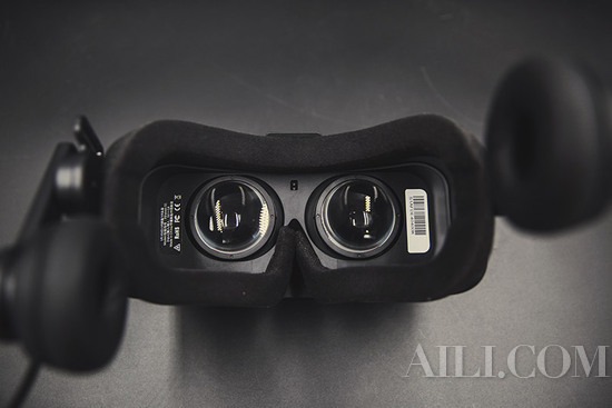 VR眼镜、一体机靠边站 3Glasses 蓝珀S1头盔试用